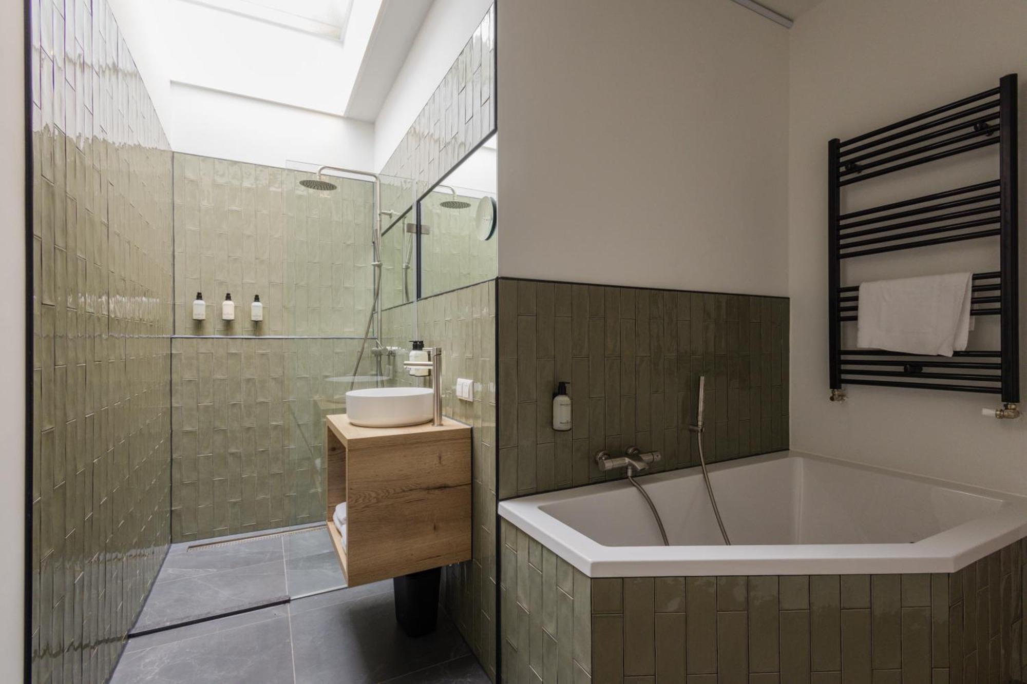Badhuis Hotel Utrecht Ngoại thất bức ảnh