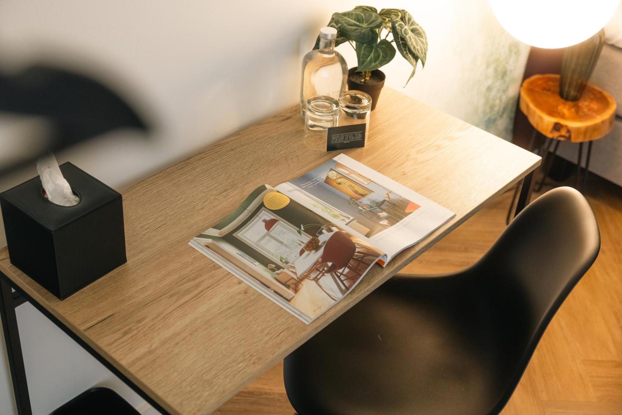 Badhuis Hotel Utrecht Ngoại thất bức ảnh