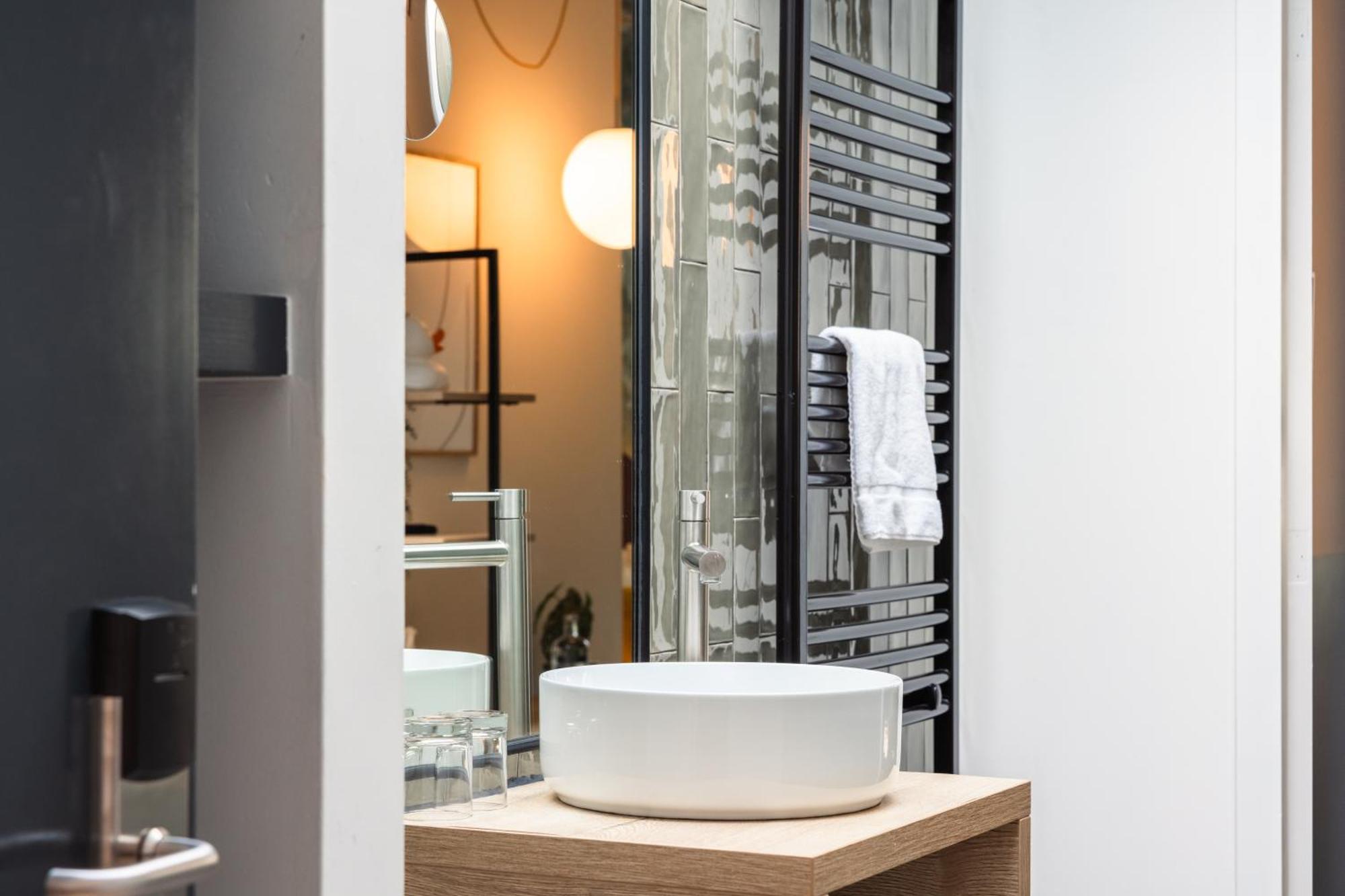 Badhuis Hotel Utrecht Ngoại thất bức ảnh